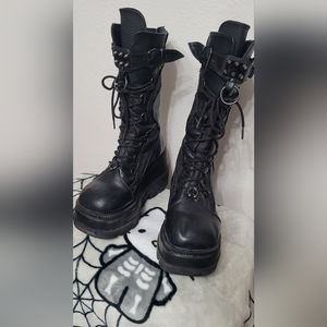 Demonia shaker boots womens size 11